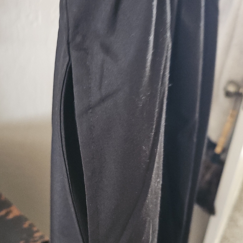 Black Long Bubble Hem Skirt - Picture 4 of 4